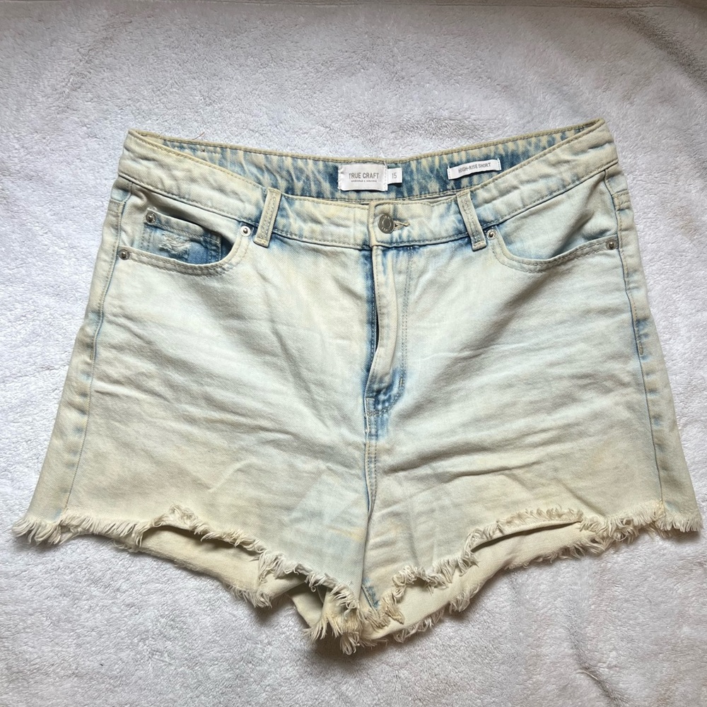 True Craft sz 15 high rise denim short
